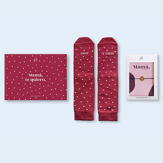 Kit de calcetines con mensaje y pulsera para mamá UO
