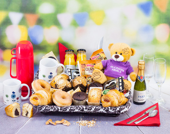 desayuno felicidades abuela